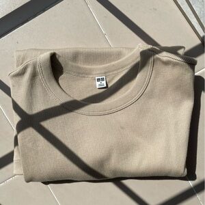 Uniqlo Soft Ribbed Crew Neck Short Sleeve T-Shirt